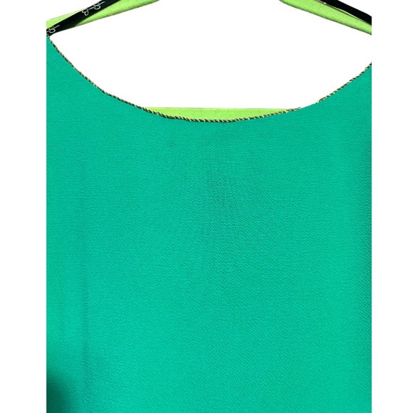 Jessica Simpson Bow-Back Flutter-Sleeve Dress in size 4 - Picture 3 of 10